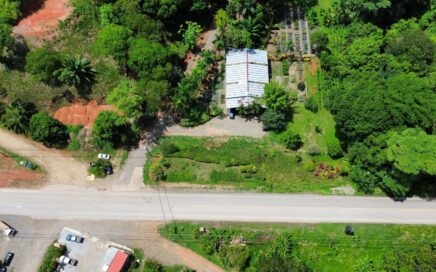 1.5 ACRES – Commercial Gem With Two Offices In Central Location!!!